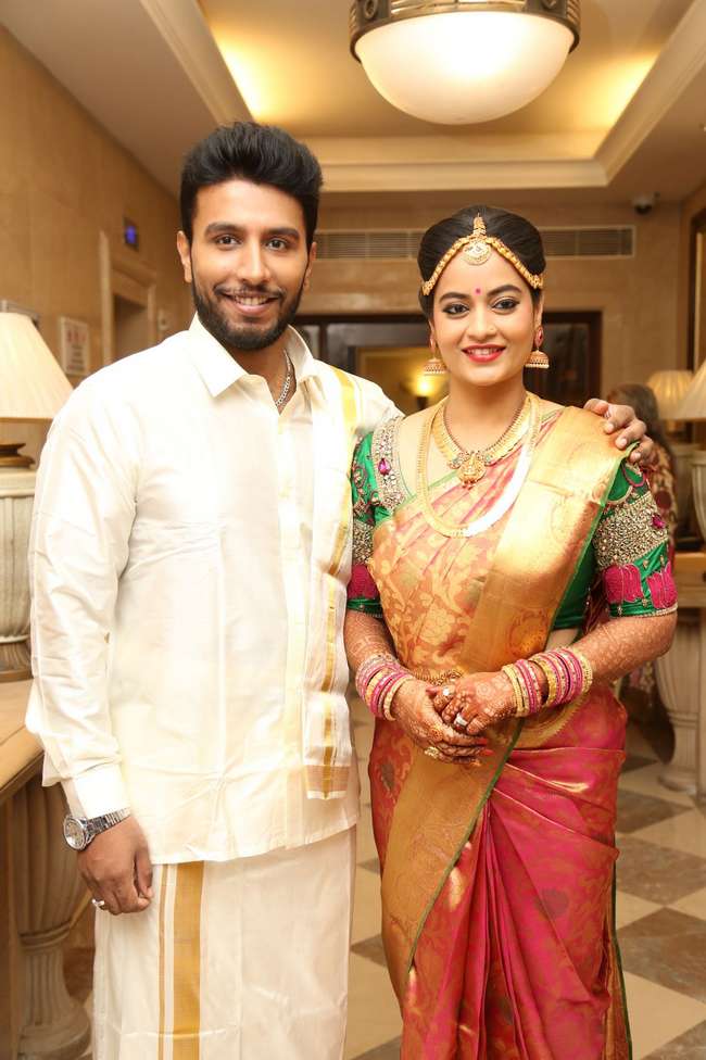 Actress Suja Varunee weds Actor Sivakumar Marriage Stills